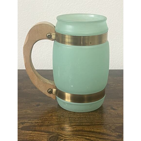 5 Vintage SIESTA WARE Barrel Shaped Frosted Glass Mugs Wood Handles MCM - Picture 7 of 10